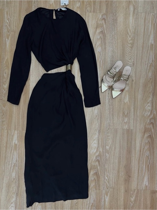 Zara Dresses & Skirts - Zara Black Long-Sleeve Midi Dress with Gold Ring Detail